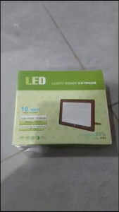 Đèn pha led 10w chiếu sáng ngoài trời sân vườn