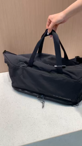 30L Large Capacity Waterproof Gym Bag Adjustable Long Strap Hand / Shoulder / Crossbody Carry Multi-purpose Travel Bag for Yoga Commute Weekend Getaway