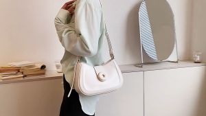 Tas Selempang Wanita Import LPK8118 Tas Premium Wanita Tas Bahu Slingbag Wanita Tas Import Wanita ~lapak fashion