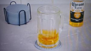 Silicone Coasters Set with Holder for Drinks Beer Coffee Suitable for All Kinds of Cups Hot Or Cold Anti-Slip Non-Stick