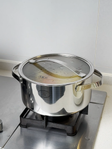 304 Stainless steel Soup pot / Stockpot / 24cm / 4L / with lid / Optionally with steamer basket / Stew pot / Cooking pot cookware
