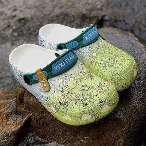 รองเท้าแตะชายหาดกันลื่นพื้นนุ่มสำหรับผู้ชายและผู้หญิง ทรงฤดูร้อน รองเท้าแตะแบบมีรู รองเท้าลำลอง สไตล์สตรีท รองเท้ากีฬากลางแจ้ง