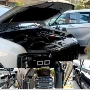 โช๊คฝากระโปรงหน้า Ford Ranger 2022-2025 (ราคาต่อ1คู่)สินค้าตรงรุ่น ของแท้ สติ๊กเกอร์สี ทอง