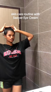 🔥【Ready Stock】Upgraded Vitamin C Brightening Eye Cream Fresh Orange Essence Hydrating Moisturizing Eye Care Eye Cream