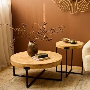 โต๊ะกาแฟไม้ขนาดเล็ก สไตล์ย้อนยุค สไตล์ยุโรปเหนือ โต๊ะเล็กสำหรับหน้าร่ม โต๊ะกาแฟสำหรับใช้ในบ้าน โต๊ะเล็ก โต๊ะรองเท้า โต๊ะมุม