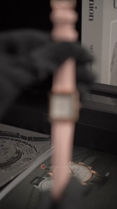 Jam Tangan Wanita Christophe Arden CA 2003 LDLRGSLPN: Desain Elegan & Cocok untuk Acara Formal