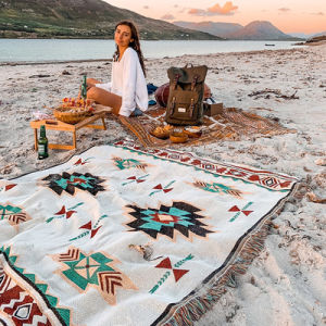 HEWOLF Printed Outdoor Camping Blanket for Traveling Picnics Beach Trips Concerts