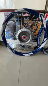 พร้อมใส่ ชุดล้อ ล้อสายฟ้าสีน้ำเงิน ขนาด1.40-17 เวฟทุกรุ่น Wave110i125i125s125บังลม ขึ้นซี่ลวด อัดบู้ช+ลูกปืน เลือกรุ่นด้านใน