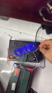 1 cái led ô tô phản quang 24v ngang 4cm dài 12cm