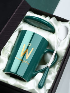 Ceramic Mug with Lid And Spoon Creative Personalized Trendy Couple Coffee Cup Mens Milk Water Cup Home Use European Style