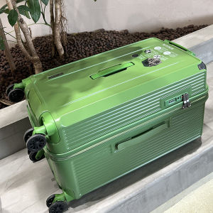 Large Capacity Sports Edition Luggage Bag with Four-Way Wheels Travel Carry-On Suitcase 28 Inch Universal Wheel Suitcase