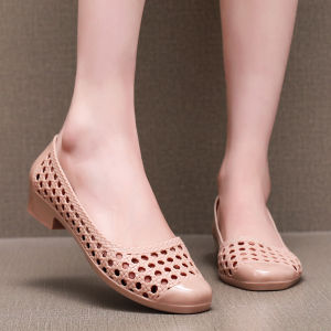 Giày Sandal Nữ Mùa Hè Mới Đa Năng Giày Dây Thắt Lưng Cổ Đi Ngoài Trời Có Lỗ Thoáng Khí Chống Trượt Chống Hôi Giày Cao Gót Trung Bình