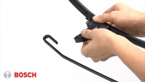 Bosch Aerotwin U-Hook Wiper Pair Set for Honda Civic FD