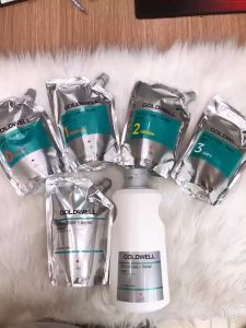 Kem uốn Ép ( Duỗi ) tóc số 3 GOLDWELL Dành Cho Tóc yếu 400ML - không có dập