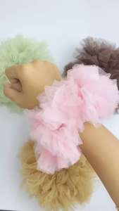 Cepol Hijab Scrunchie Medium Bahan Tile Cepol Tulle Anti Pusing Ikat Rambut Penambah Volume Hijab DBI