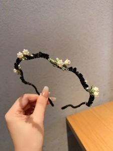 2024 New Arrival Small Flower Crystal Headband Sweet All-Matching Hair Accessories Headband Fresh Green Leaf Special-Interest Design Stylish Hair Accessories