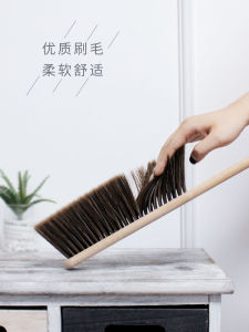 Long Handle Soft Bristle Bed Dusting Brush: A Must-Have for Household Chores
