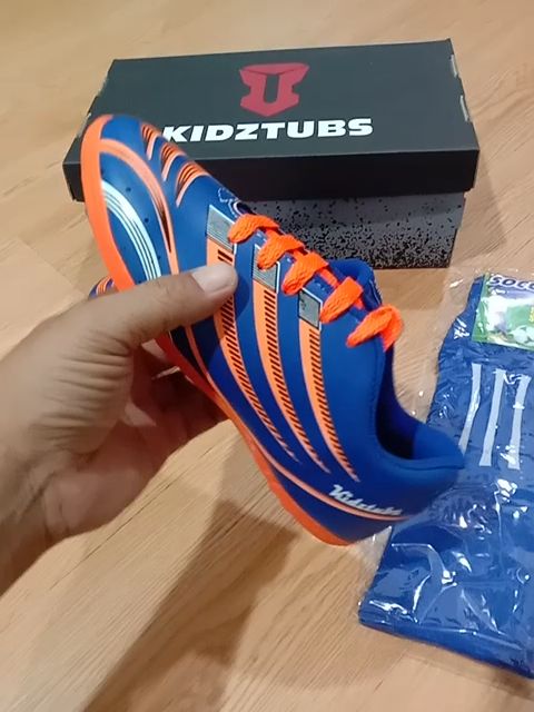 KIDZTUBS Sepatu Futsal Anak Anak Laki Laki SIZE 28 29 30 31 32 33 34 35 36 37 KDZ1157201124