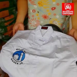 Set Seragam SD Al-Azhar (Baju Lengan Pendek + Celana Hijau Karet)