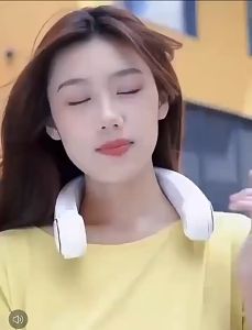 Quạt Đeo Cổ Không Cánh Chạy Điện Sạc Cổng USB Tiện Dụng Và Bền