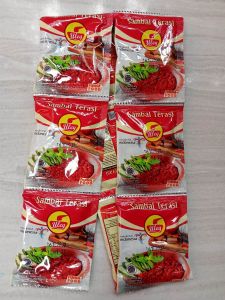 ABC sambal Extra pedas . sambal Extra pedas digiling ala tradisional. berat bersih: (15g).| 1renceng isi 10 pcs sambal Extra pedas.