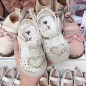 Giày sandal trái tim cho bé gái từ 1-3 tuổi giày bệt tập đi xinh yêu cho bé gái