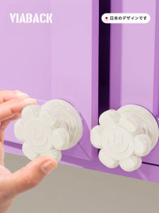 Adorable Flower Suction Cup Hook Strong Adsorption Refrigerator Glass Cabinet Door No Drilling Needed Viaback 051209
