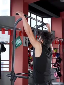 Peralatan Fitness Rumah & Tempat Latihan Multifungsi: Rak Gym & Peralatan Pull-Up