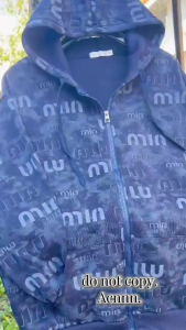 MIN เสื้อกันหนาว เสื้อแขนยาว มีฮู๊ด Monochrome Vibe Jacket สไตล์แฟชั่นเกาหลี มีเก็บปลายทาง สินค้าพร้อมส่ง