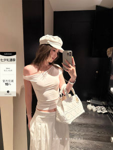 Off-Shoulder Short Sleeve Lightweight T-Shirt