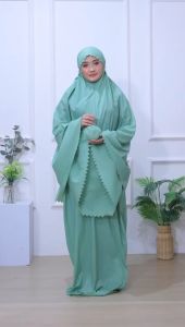 Premium Travel Prayer Attire with Telekung and Handbag Set  Elegant Muslim Wear | Shalat Accessories