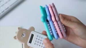 Kalkulator Mini Portable Calculator 8 Digit Tombol Karet Motif Bear Cute ATK004 - KMS