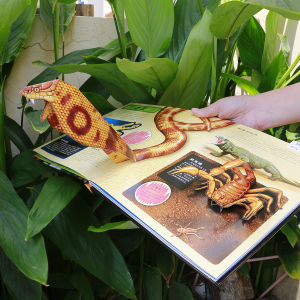 Puzzle Solving Fierce Wild Animals Three-Dimensional Shock Kids Teenagers Extracurricular Books Boy Gift Story Books