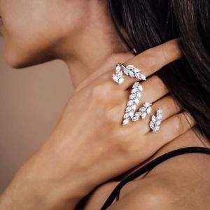 Fashionable Luxury Open Ring Ladies Accessories Leaf Shape Cubic Zirconium Alloy Jewelry Elegant Stylish Finger Ring