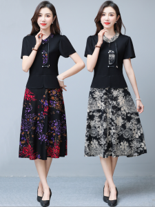 Fashionable Mid-aged Womens Summer New Style Fake Two-piece Dress Moms Clothes Modified Cheongsam Grandma Skirts Floral Pattern