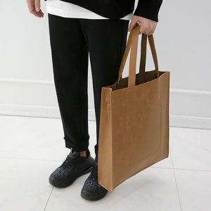 Fashionable Korean Brand Casual Tote Bag for Men and Women with Single Shoulder Strap PU Leather Exposure Closing Medium Size