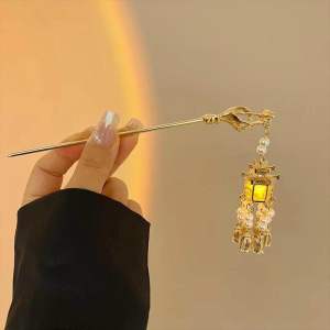 Trâm cài tóc đèn lồng phát sáng trâm búi tóc tua rua kim loại phong cách cổ điển Trung Hoa