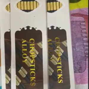 Đũa ăn cơm mạ vàng hợp kim cap cấp Combo 10 đôi đũa Hàn Quốc sang trọng Chống trơn tuột ẩm mốc Chịu nhiệt 260 độ C Dài 27Cm