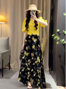 Fashionable Floral Print Two-Piece Set High Waist A-Line Skirt And Shirt Unique Beautiful Summer Outfit for Women