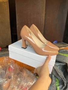 Giày cao gót 7p da bóng sai từ 35-40