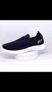 FIURI - NEW ERA WINDA 37-43 HITAM PUTIH - SEPATU SNEAKERS SLIP ON WANITA - SEPATU KNIT RAJUT - SEPATU OLAHRAGA JOGGING SENAM PEREMPUAN - SEPATU SEKOLAH KERJA KULIAH - SEPATU CASUAL CEWEK TRENDY MURAH PROMO DISKON
