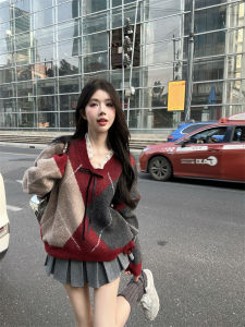 GUZILIAN | Loose Christmas Atmosphere V-neck Knitted Sweater Womens Lazy Style Autumn Winter Lace Splicing Color Collision Butterfly Knot Top