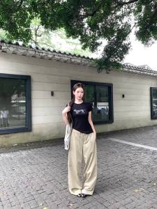 New Summer Stylish Fitted Black T-Shirt