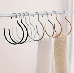 หมวกผ้าพันคอกลมอเนกประสงค์เข็มขัดหัวตะขอราวตากไม้แขวนรับน้ำหนักที่แข็งแรงป้องกันการใบเบ็ด