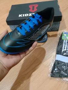 KIDZTUBS Sepatu Futsal Anak Laki-Laki Size 28 29 30 31 32 33 34 35 36 37  KDZ1116111924
