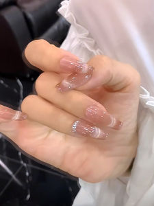 Lilynail สติกเกอร์เล็บสวมใส่แบบมือทำสั้นหรูหรา 2024 ใหม่ล่าสุด สไตล์น้ำนมแมว รูปดาว รูปแมวตา แผ่นเล็บเทียม