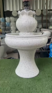 น้ำพุหัวทรงแจกันหยัก สีขาวหินอ่อน A1089 มีปั๊มน้ำในตัว