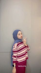 Nala Sweater Rajut Polo Kancing Motif Stripe Blaster Wanita Lengan Panjang