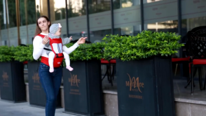 Pembawa Bayi Ergonomik Boleh Laras Pelbagai Posisi Beg Galas Bayi Jaring Bernafas Untuk Bayi Baru Lahir hingga Kanak-kanak Kecil
