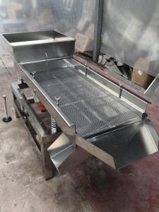 Industrial Vibrating Screen Electric Motor Stainless Steel Plastic Cat Sand Crab Straight Line Sieving Machine Tool Hardware